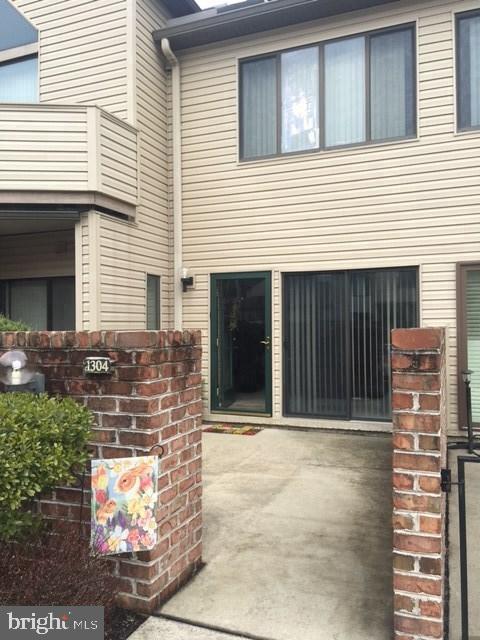 1304 Cherrington Dr — photo