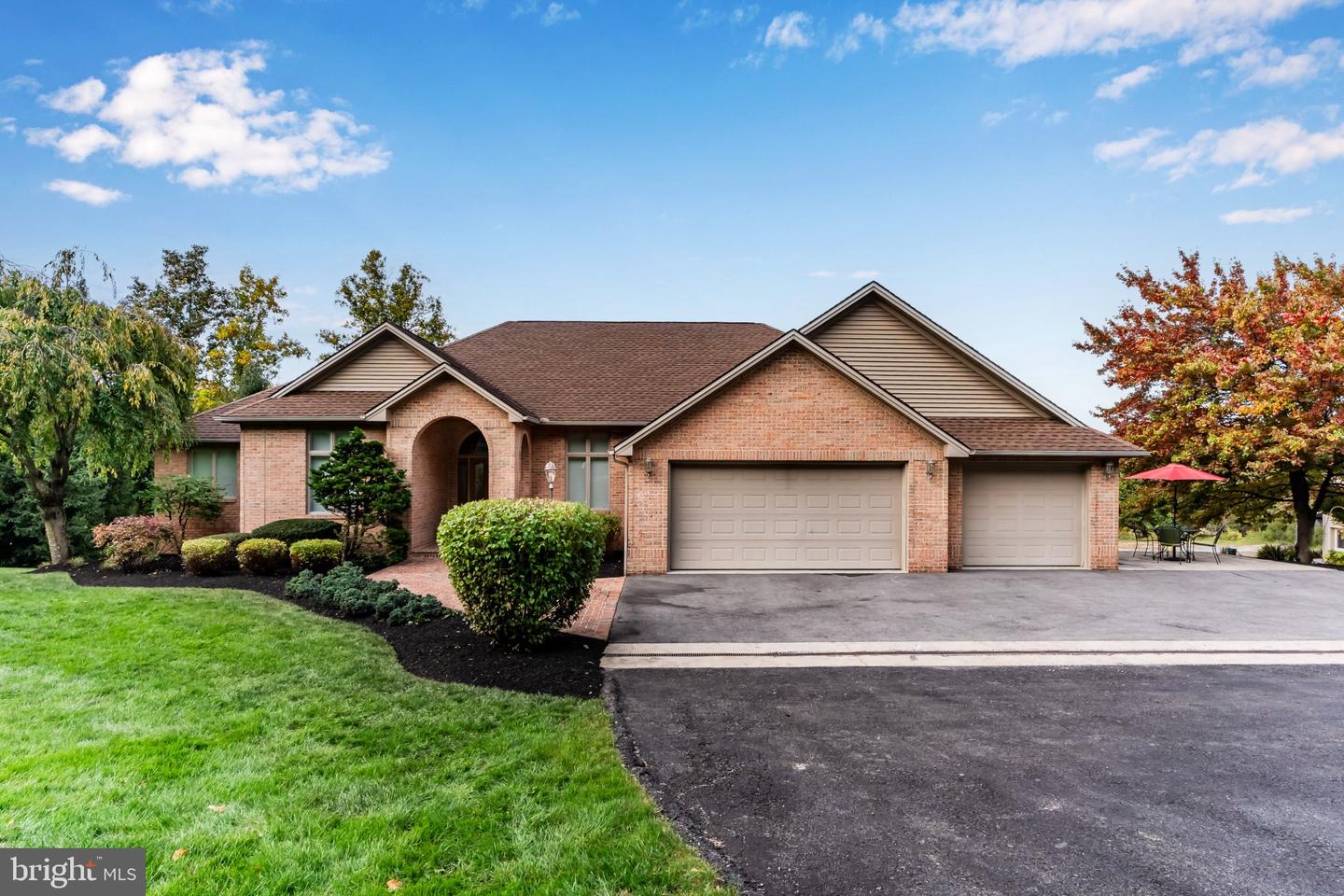 701 Blue Mountain Pkwy — photo