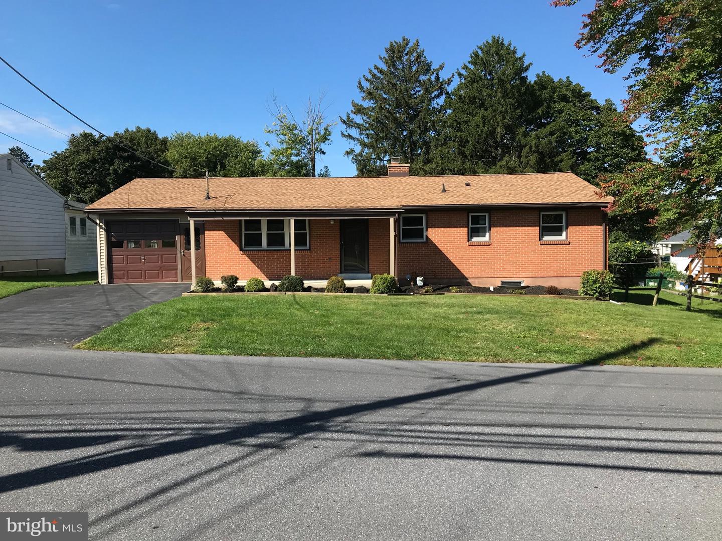 202 Care St — photo