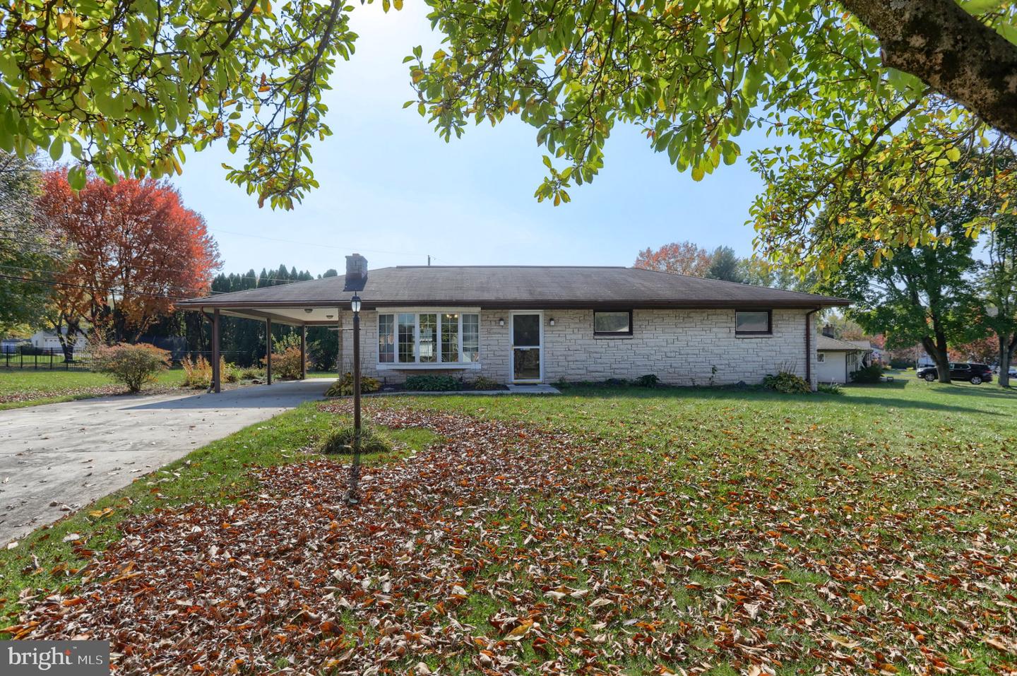 1119 Dartmouth Rd — photo