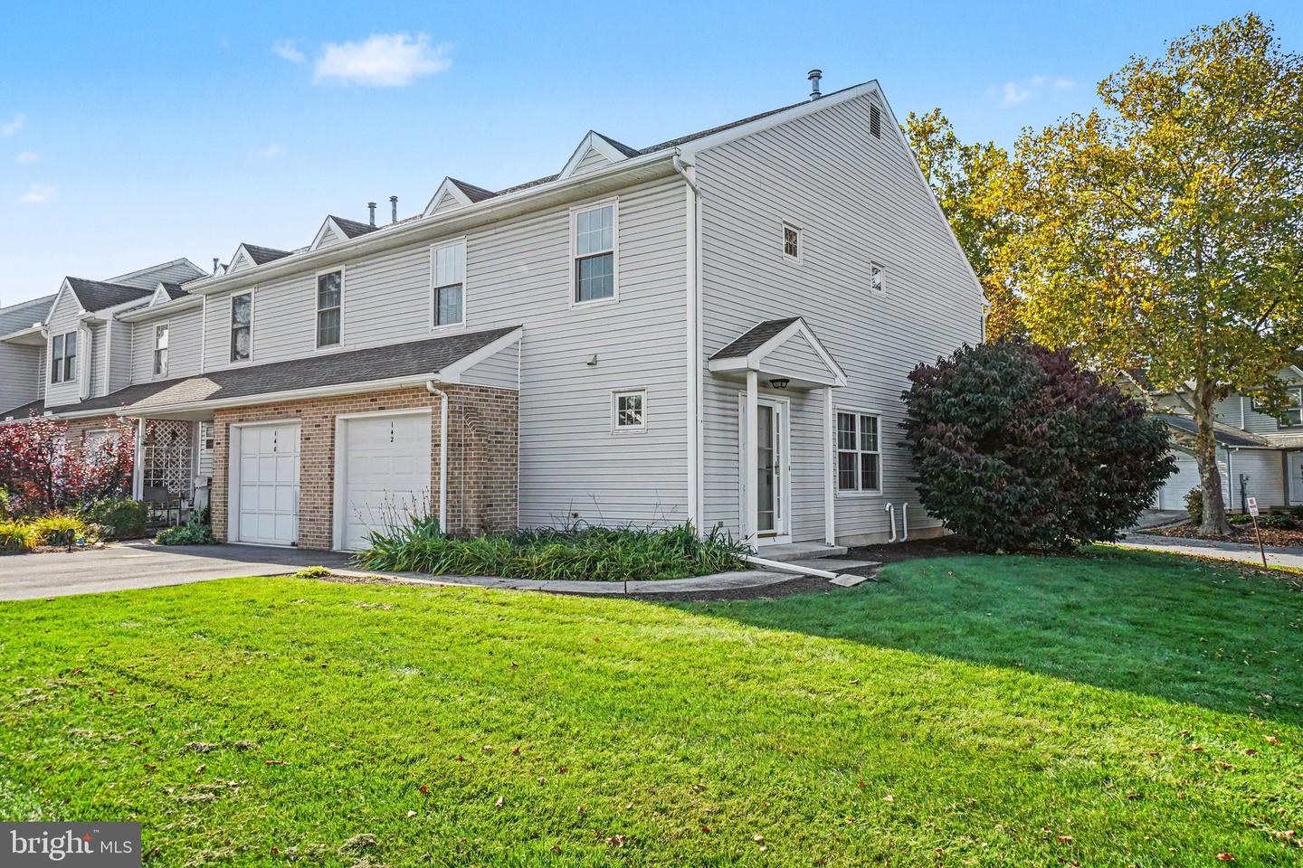 142 Fawn Rdg N — photo