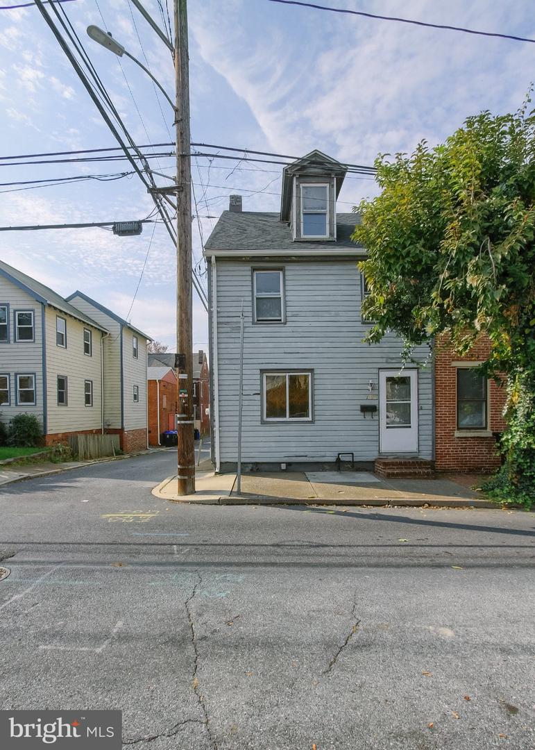 1318 Penn St — photo