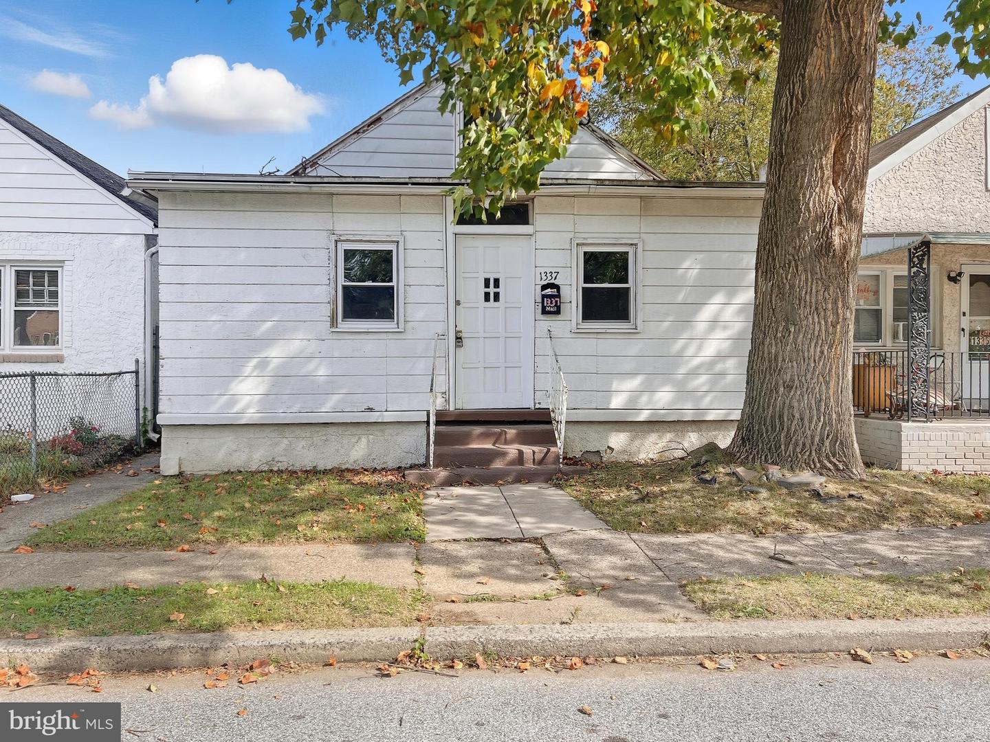 1337 Townsend St — photo