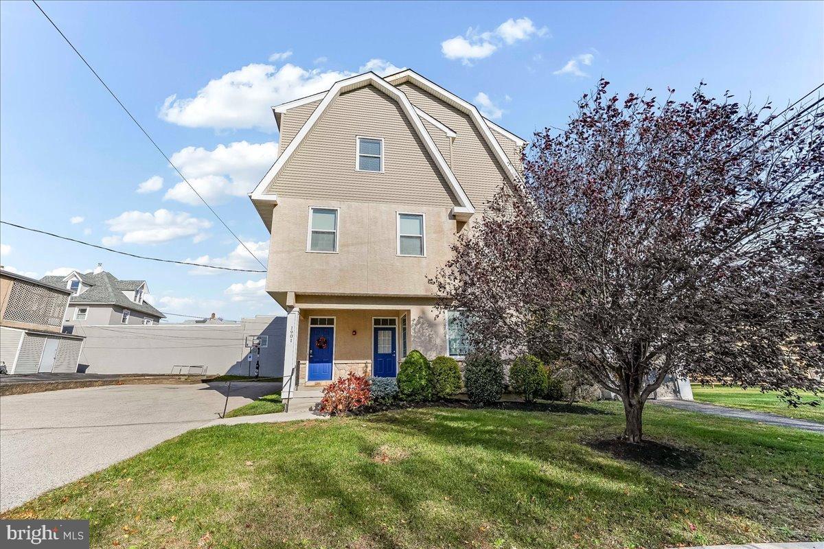 1901 Pennview Road, Havertown, PA 19083 — photo 2