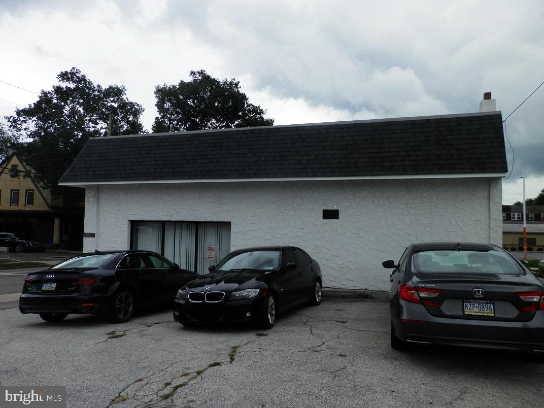 8232 West Chester Pike — photo