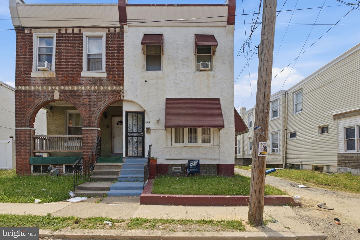208 Walnut St — photo
