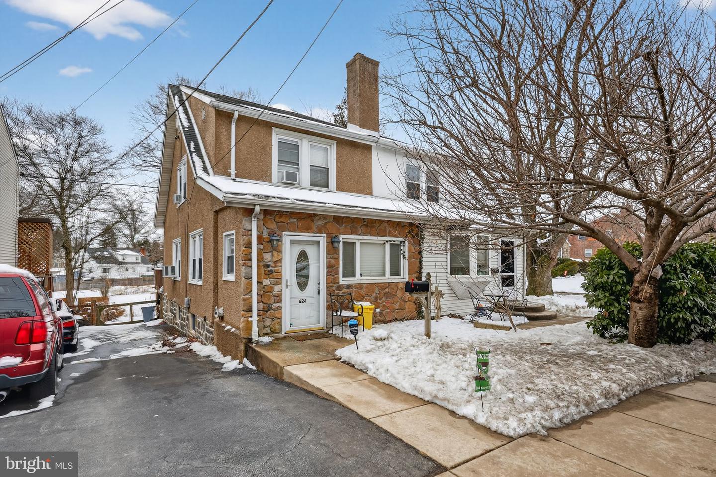 624 E Springfield Road, Springfield, PA 19064 — photo 2