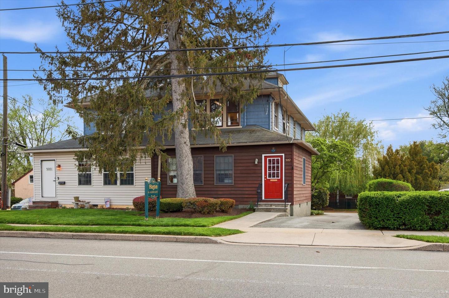 502 Darby Rd — photo