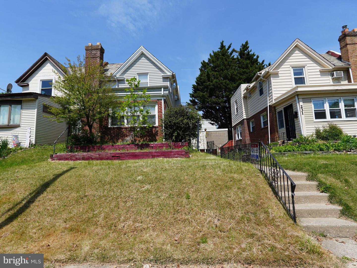 233 W Albemarle Ave — photo