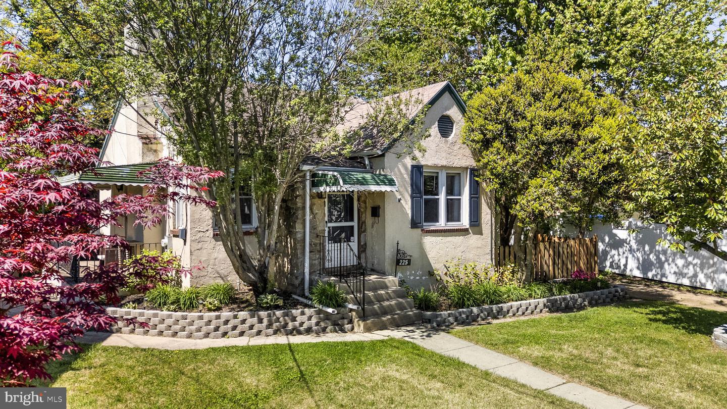 225 Folsom Ave — photo