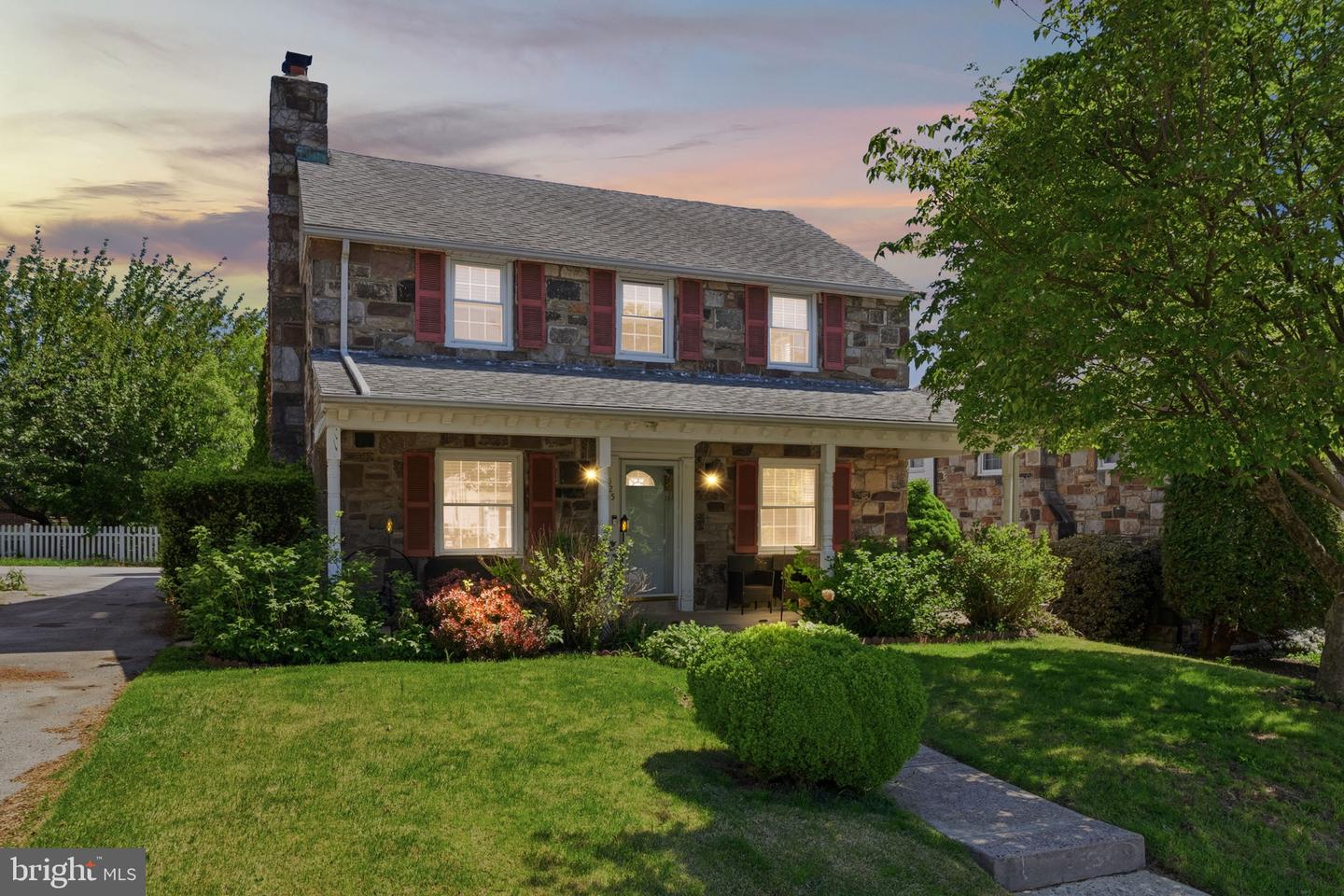 525 Broadview Road, Upper Darby, PA 19082