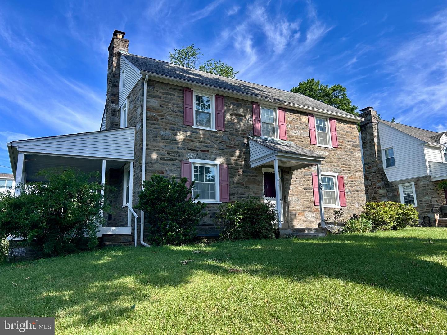56 N New Ardmore Ave — photo