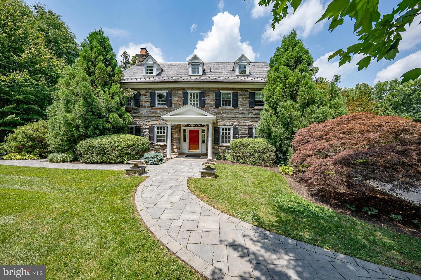 101 E Brookhaven Road, Wallingford, PA 19086