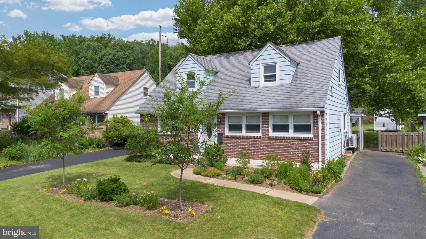 2407 Secane Road, Secane, PA 19018 — photo 2