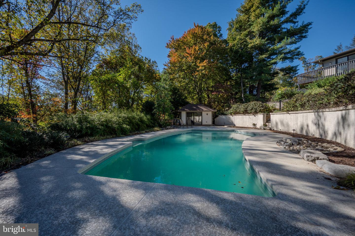 6 Southview Path — photo