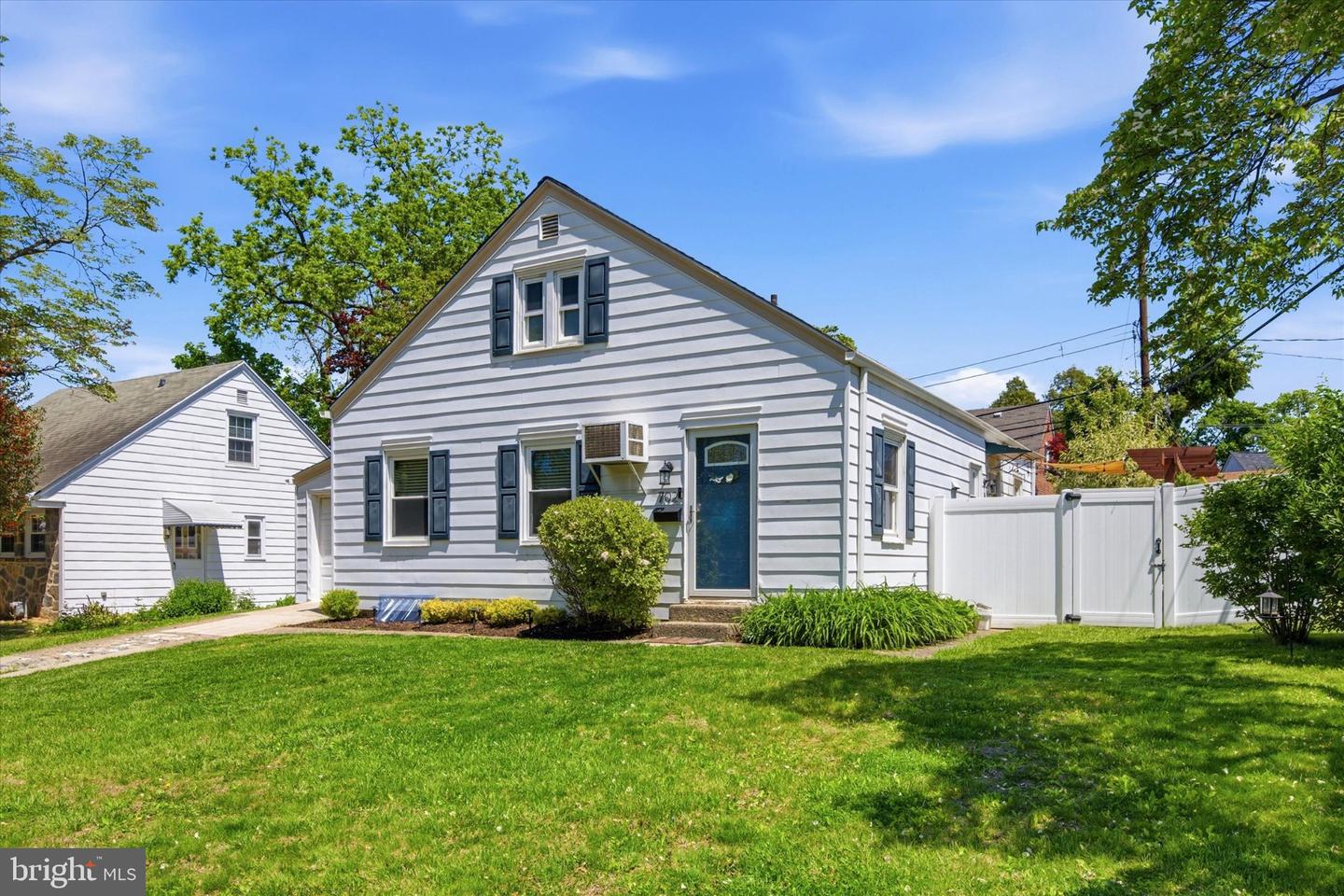 702 HOOD ROAD, SWARTHMORE PA 19081 — photo 3