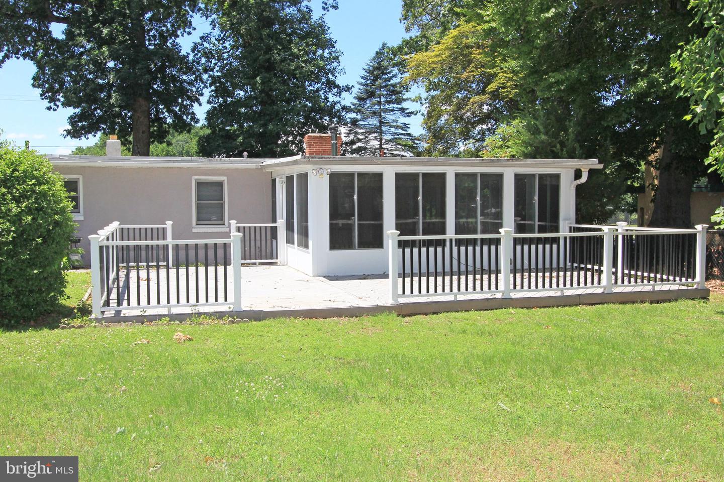 929 Cherry Tree Road, Aston, PA 19014 — photo 2