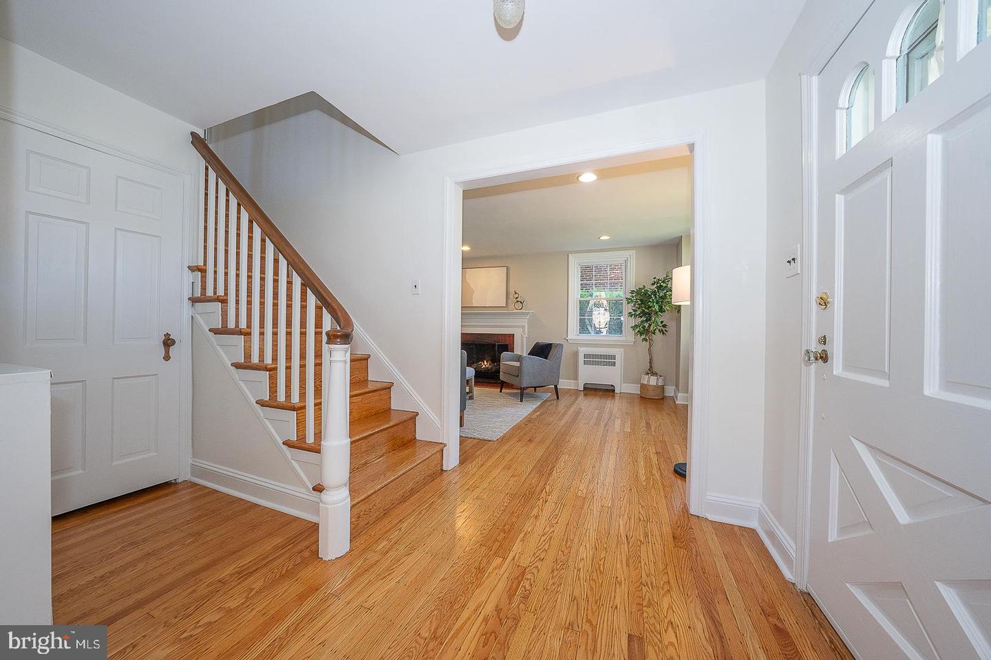 321 Earlington Road, Havertown, PA 19083 — photo 2