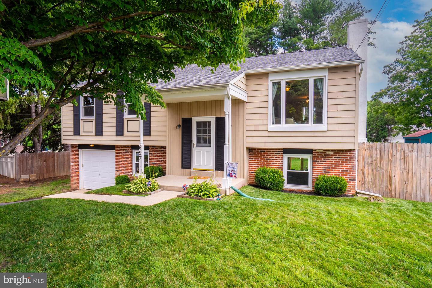 697 Cherry Tree Road, Upper Chichester, PA 19014 — photo 3