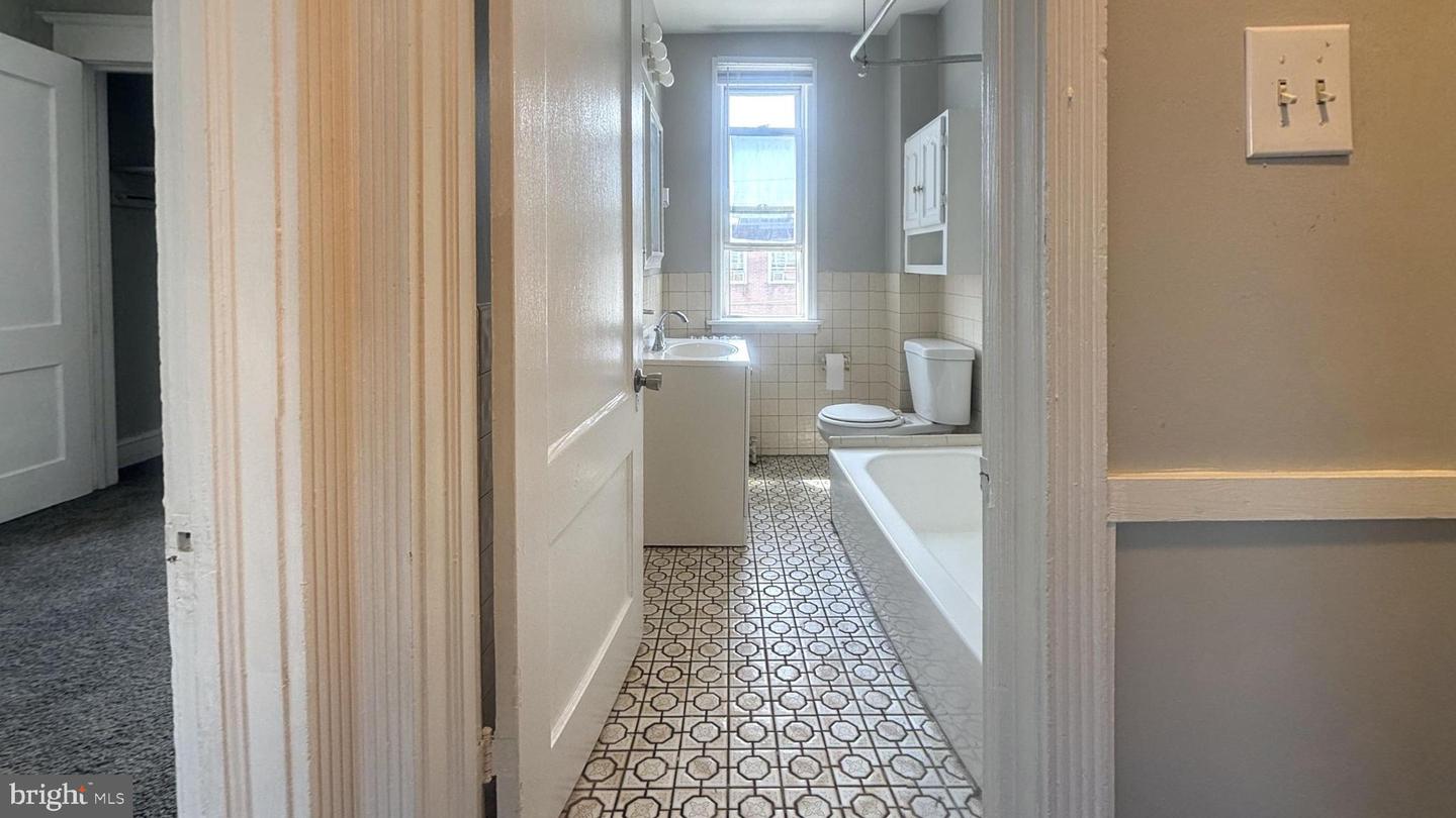 7008 Clinton Road, Upper Darby, PA 19082 — photo 2