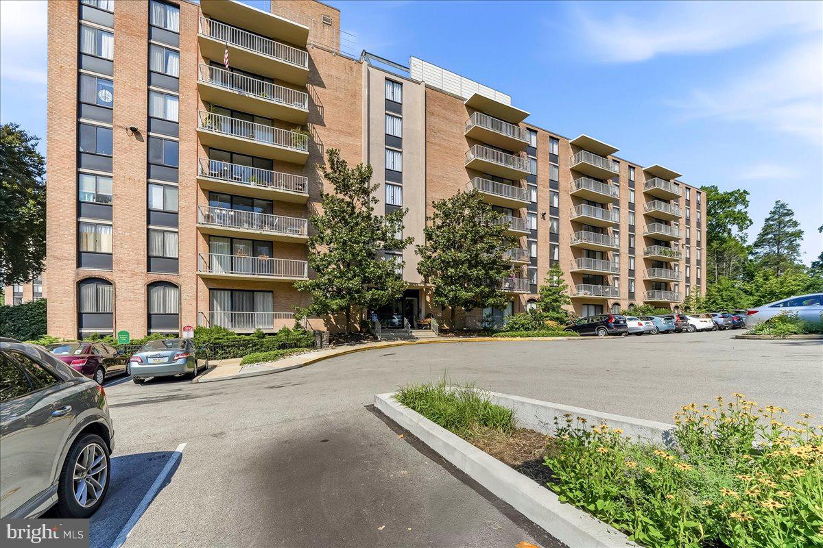 801 Yale Ave #519 — photo