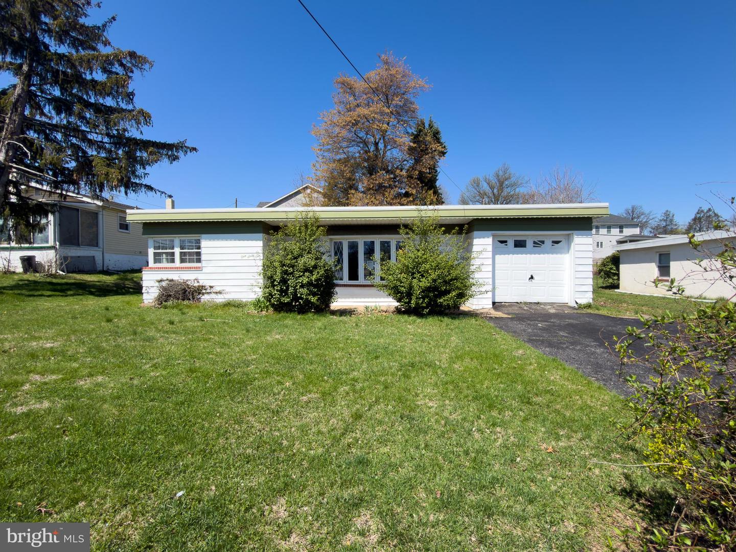 161 Fairmount Ave — photo
