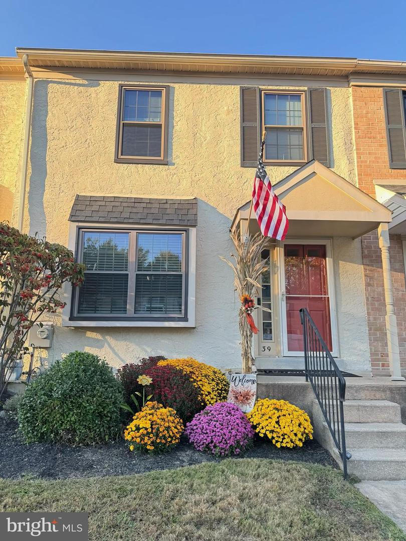 39 RUTH ROAD, BROOKHAVEN PA 19015