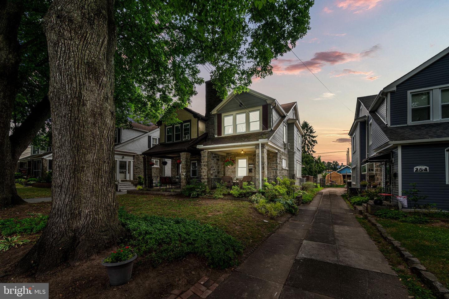 256 Ballymore Road, Springfield, PA 19064