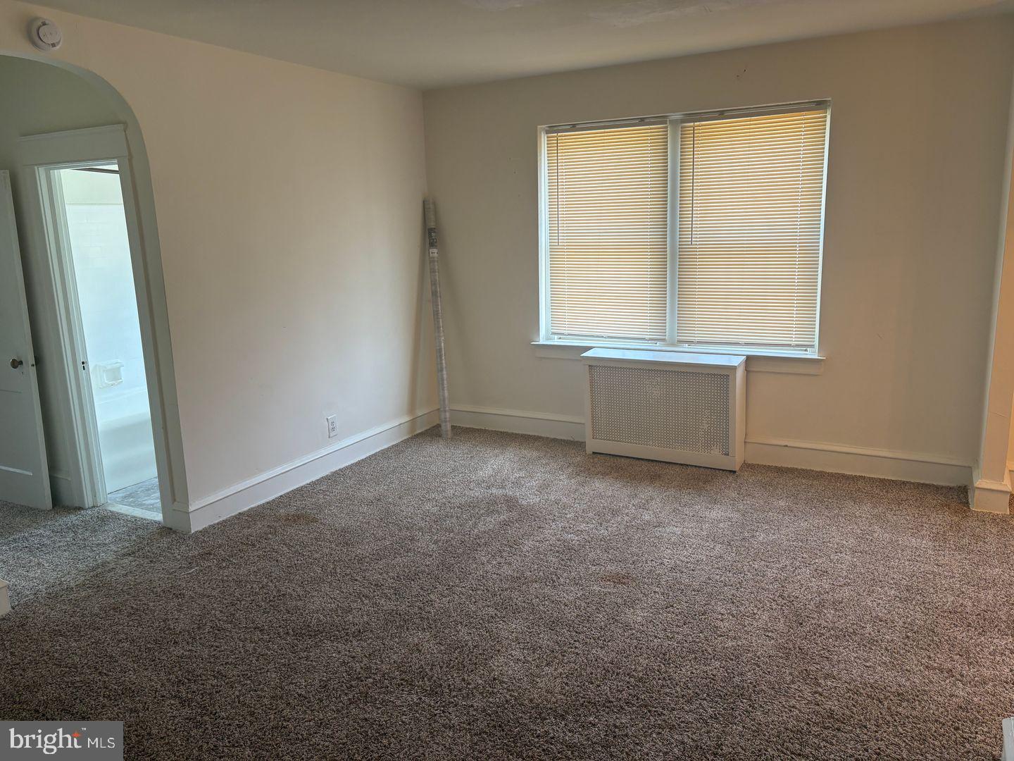 260 N Wycombe Ave #204 — photo