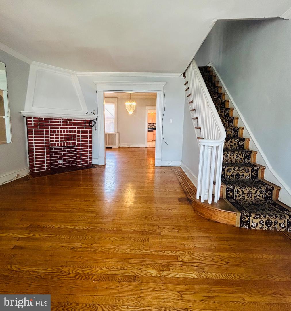 244 Huntley Rd — photo