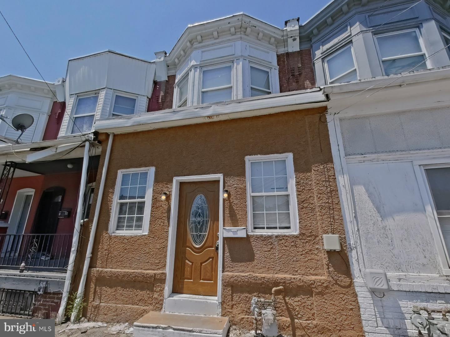 1110 Morton Ave — photo