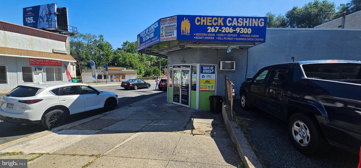 6-6 Chester Pike — photo