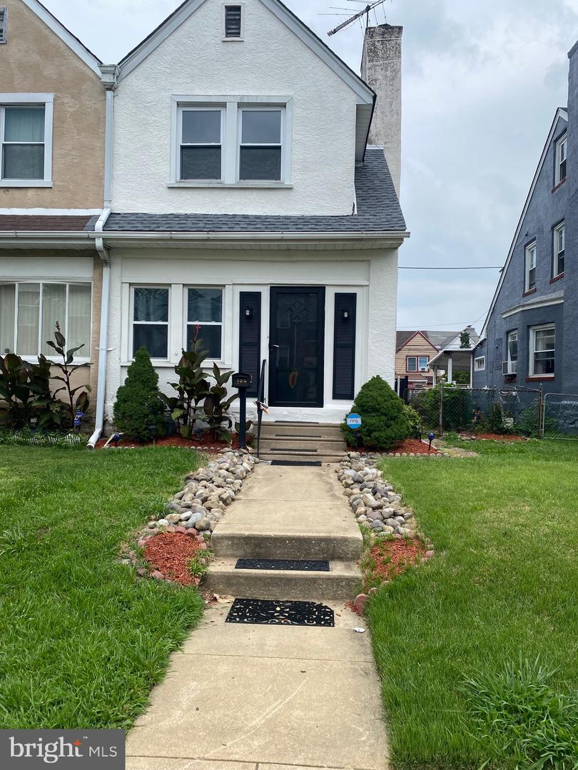 209 N Wycombe Ave — photo