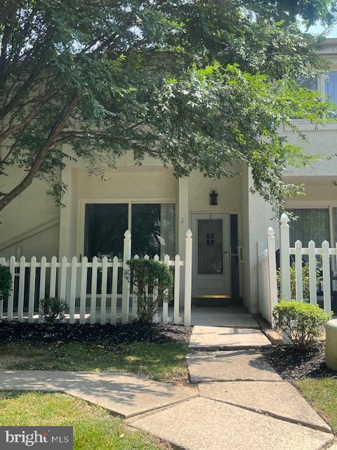113 Montrose Ave — photo