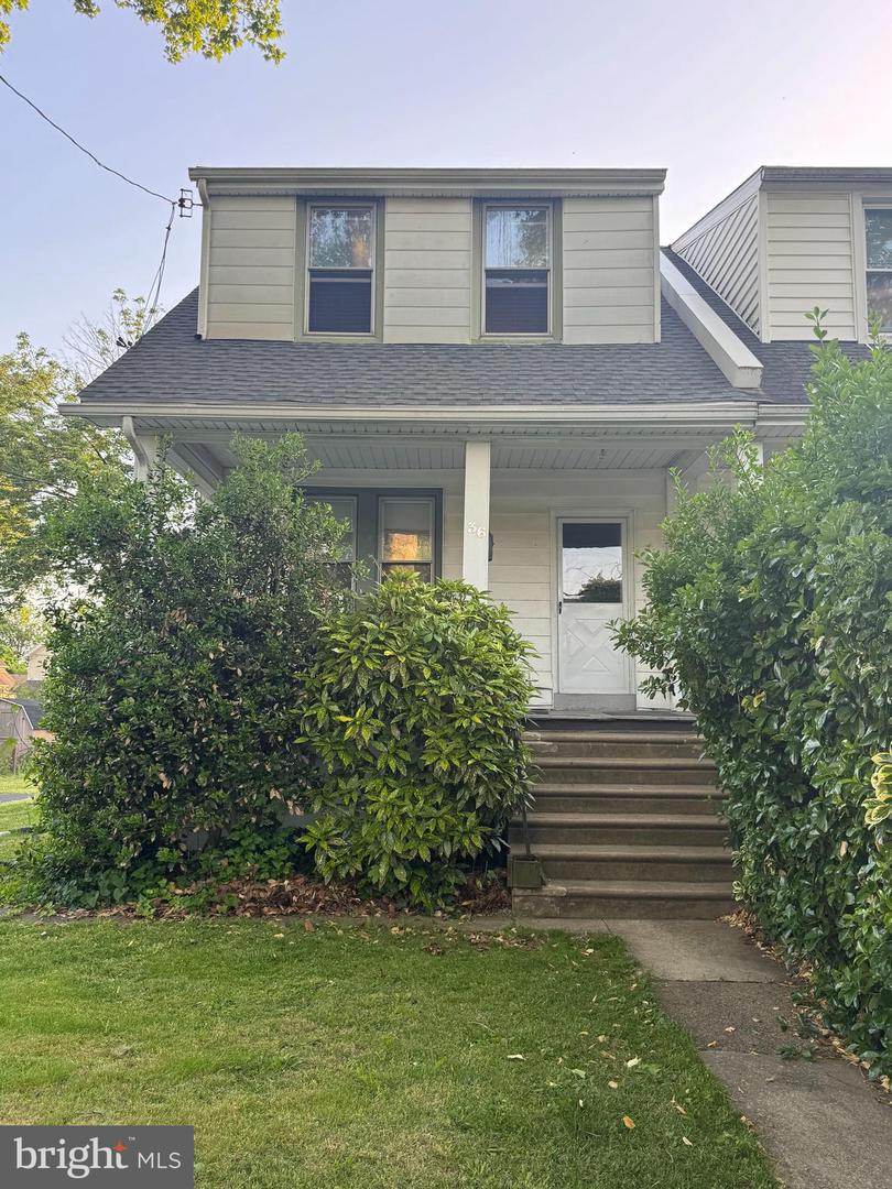36 S Sycamore Ave — photo