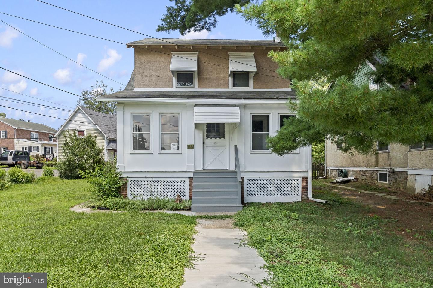 1221 Prospect Ave — photo