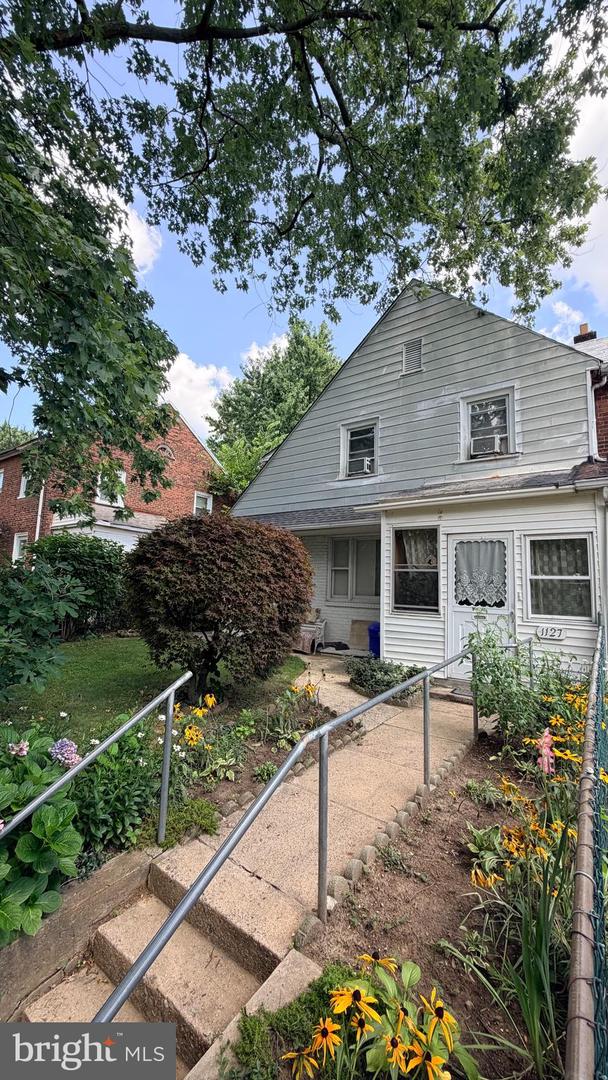 1127 Keystone Road, Chester, PA 19013