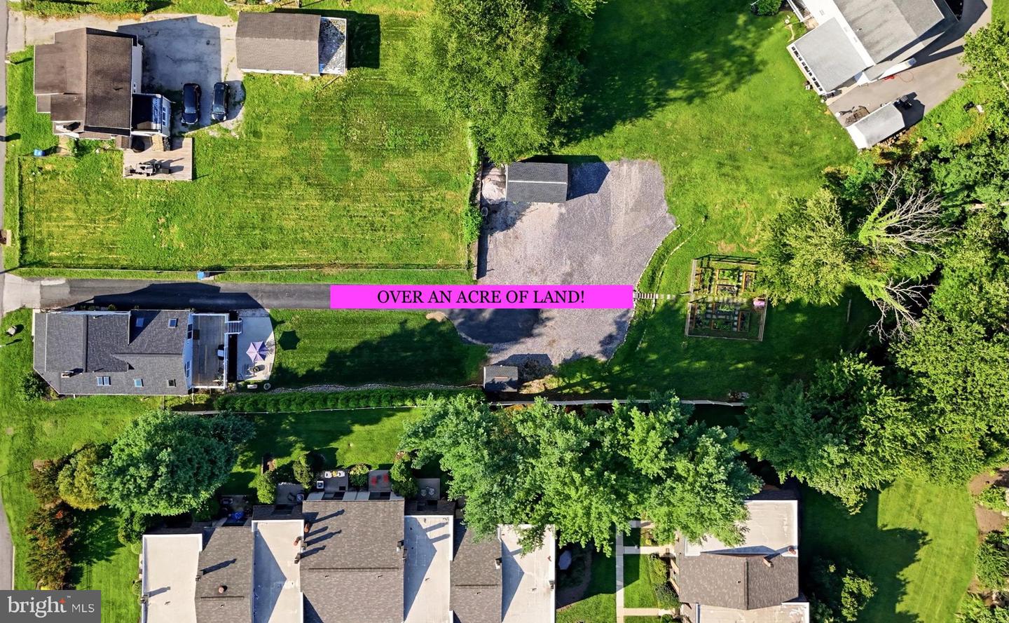 752 W Brookhaven Rd — photo