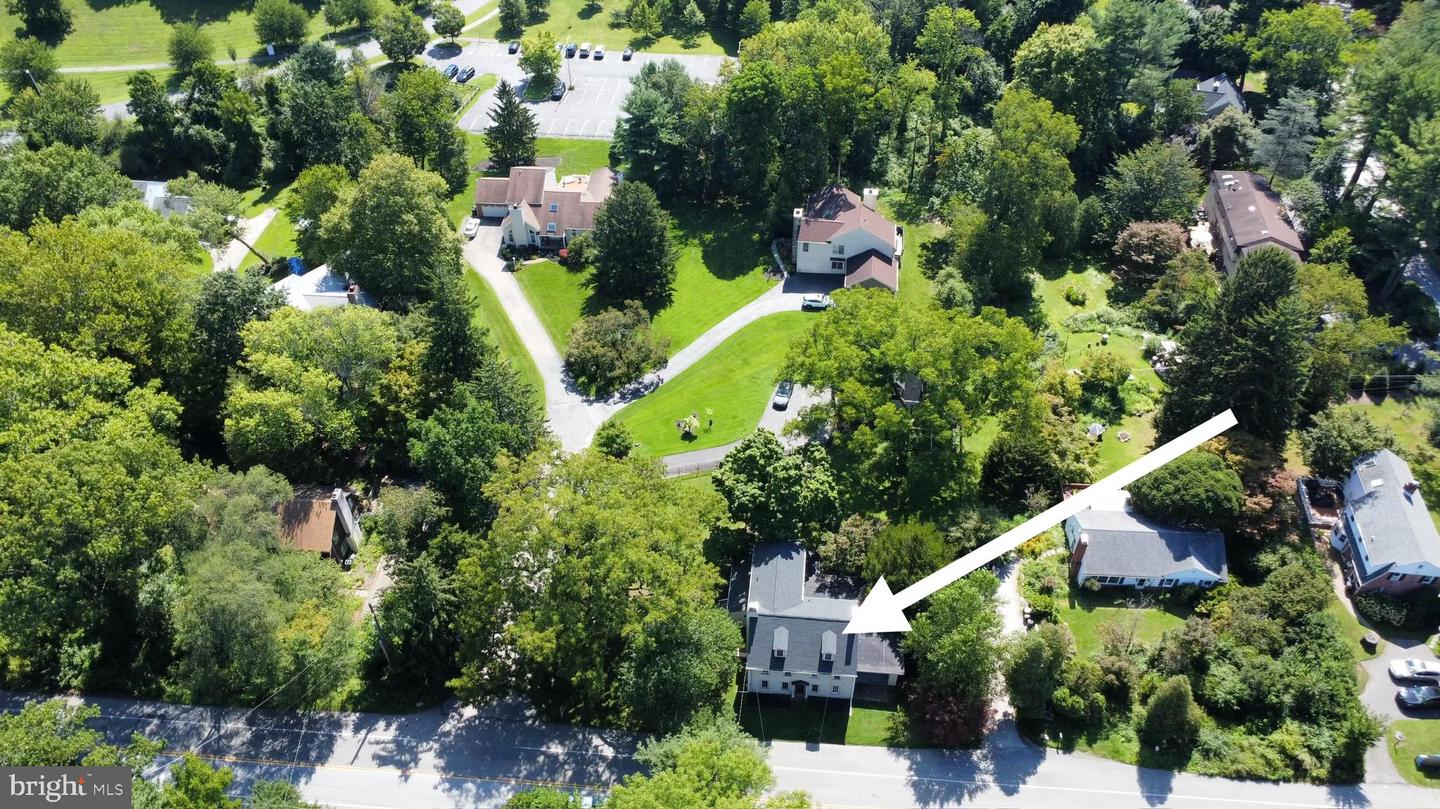 204 W Brookhaven Road, Wallingford, PA 19086 — photo 2