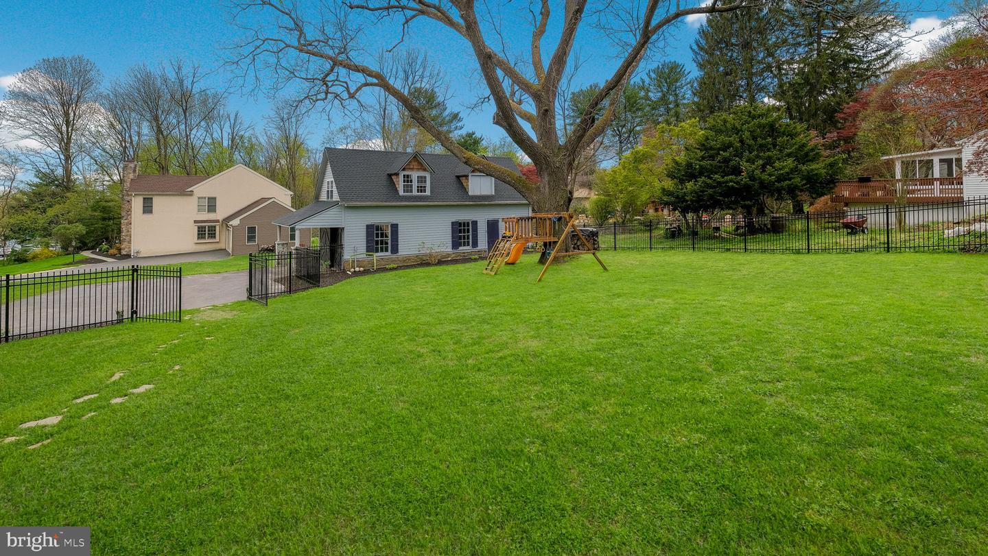 204 W Brookhaven Road, Wallingford, PA 19086 — photo 3