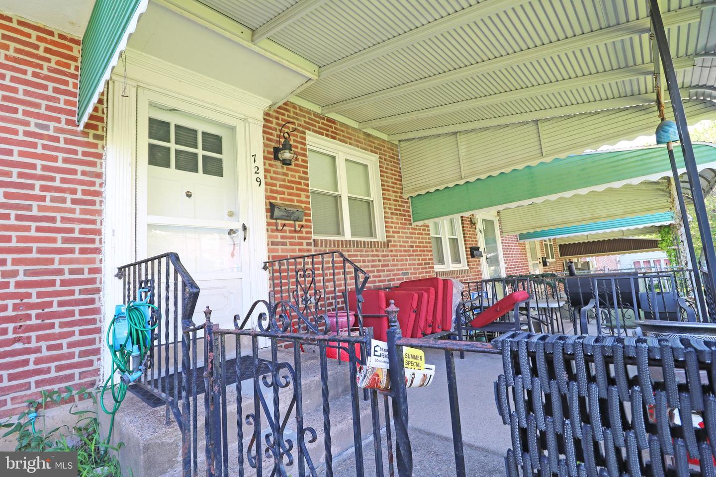 729 Bennington Rd — photo