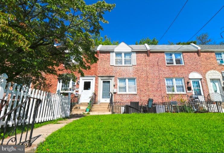1506 Llanwellyn Ave — photo