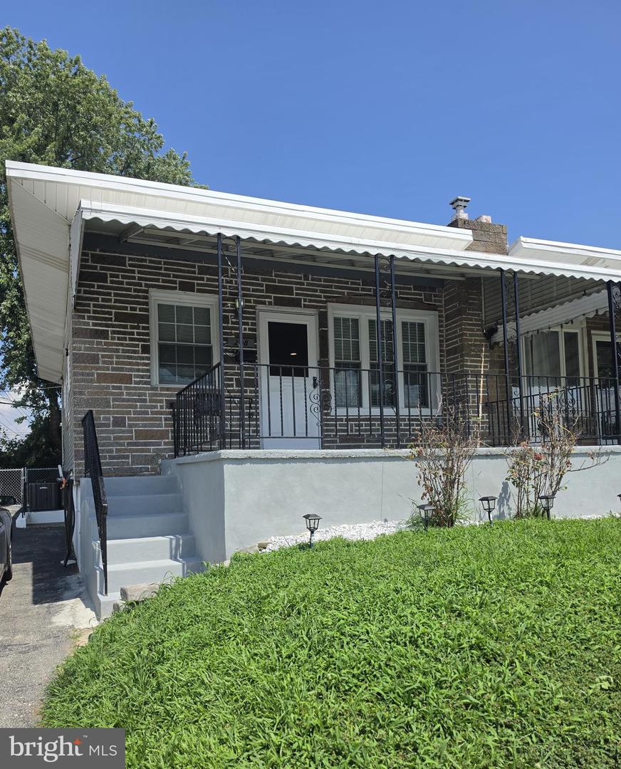 208 Hoffman Rd — photo