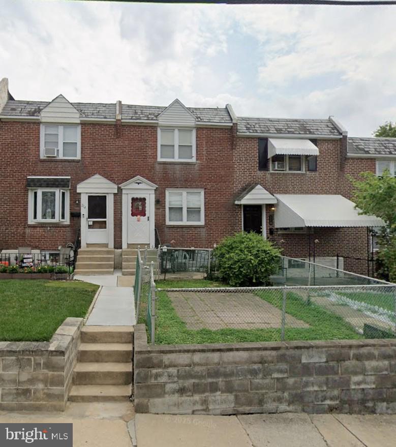 212 Golf Rd — photo