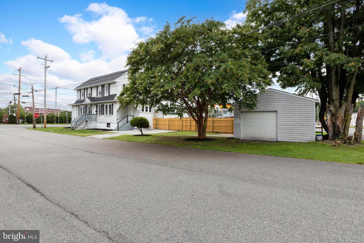 92 S Governor Printz Blvd — photo