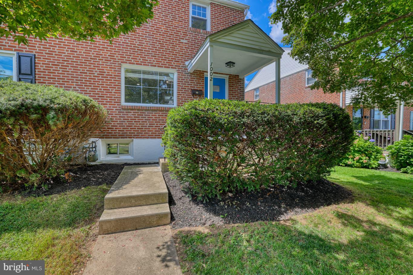 1002 Agnew Dr — photo