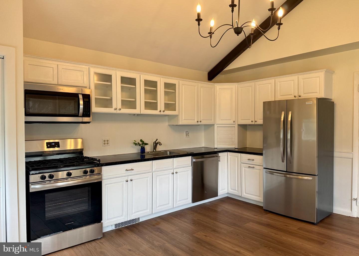 284 S Devon Avenue, Wayne, PA 19087 — photo 2