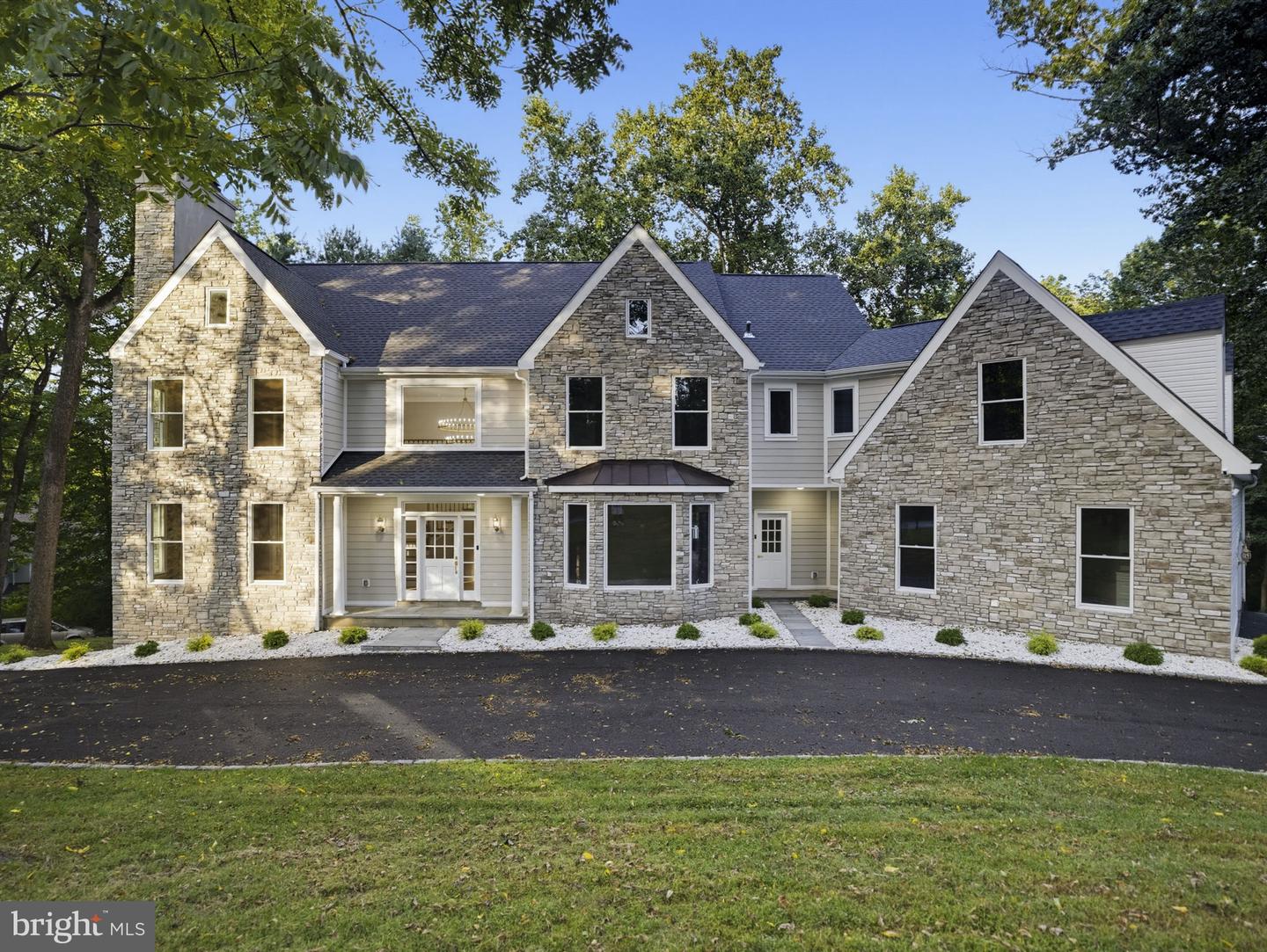 484 King Of Prussia Rd — photo