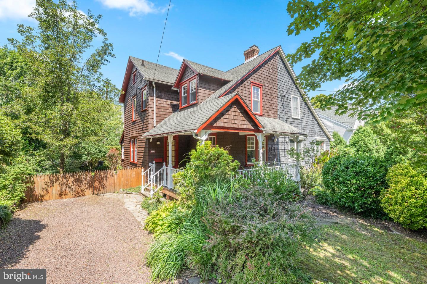 203 Dartmouth Ave — photo