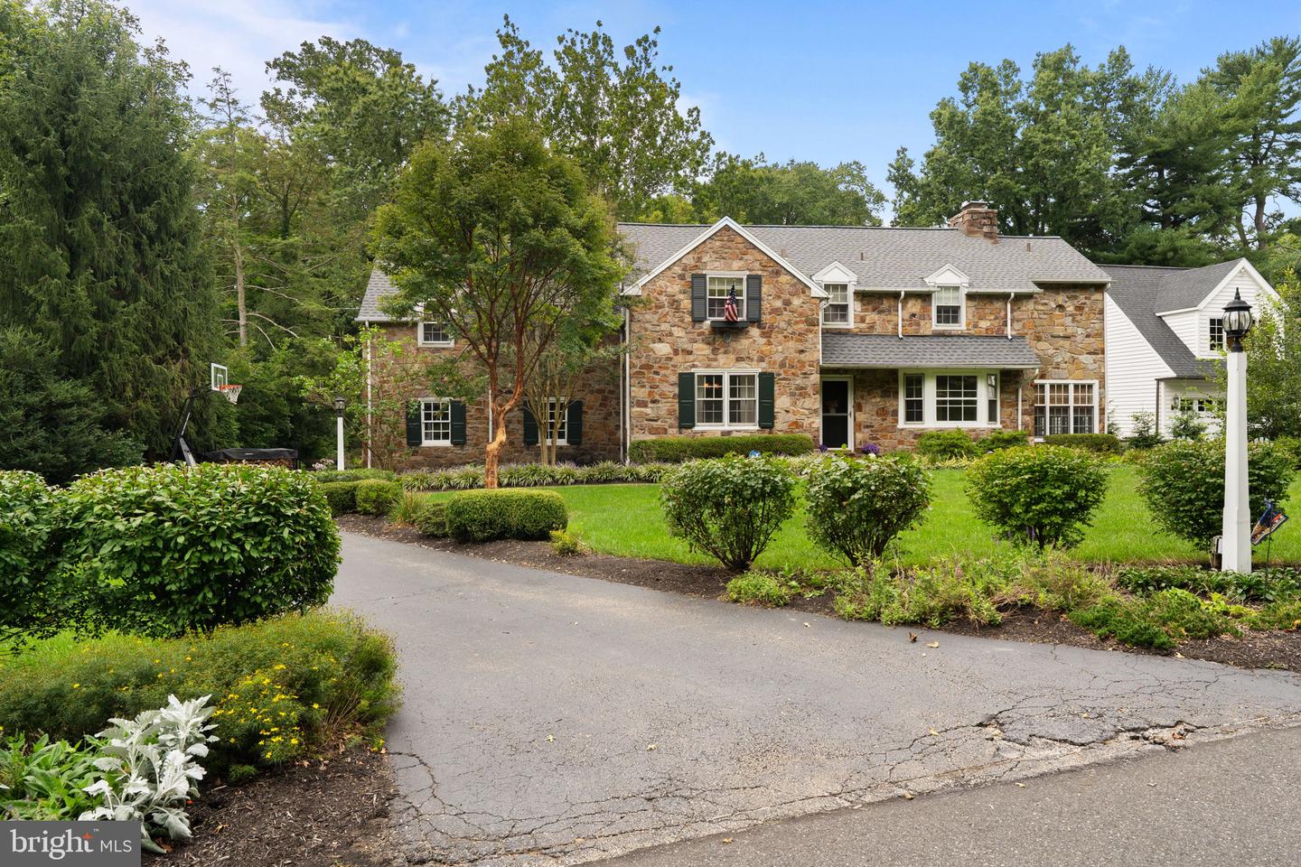 507 Meadowbrook Circle, Wayne, PA 19087 — photo 2